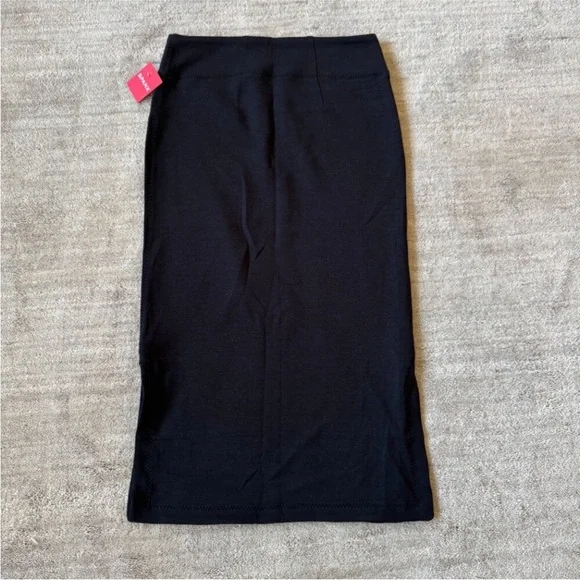 Spanx Air Essentials Spacer Skirt NWT, size medium - Picture 4 of 8